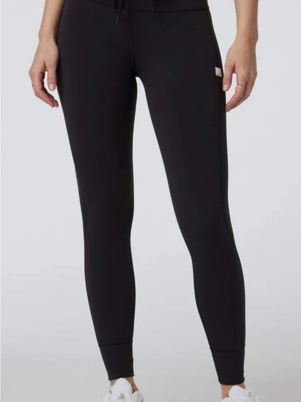 VUORI Women's Daily Legging in Black